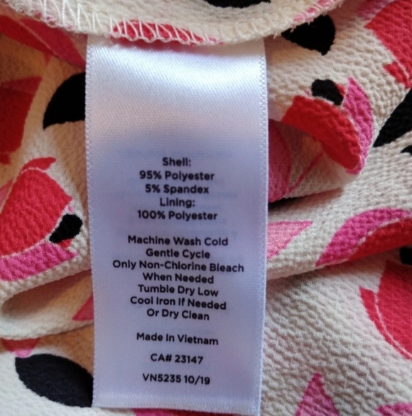 Talbots Cascade Faux Wrap Dress V-Neck Short Sleeve Floral Size 12 Women's - Picture 7 of 7